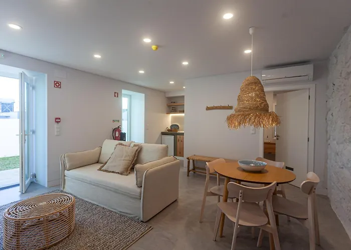 Retiro Dos Ingleses * Angra do Heroismo